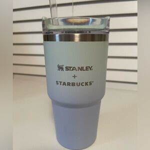 Starbucks x Stanley Japan 3-Way Gradient Blue Medium Tumbler 20 Oz